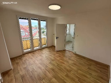 Pronájem bytu 2+1 55 m² Bezděkovská, Strakonice - Strakonice II