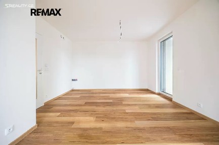 Pronájem bytu 3+kk 77 m² Kolmanova, Praha - Modřany