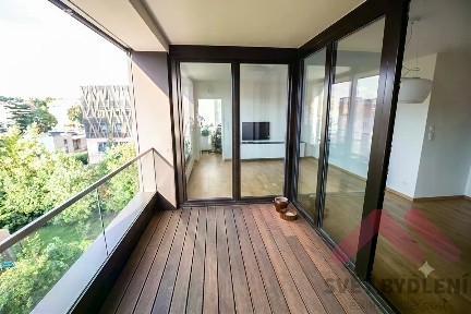 Pronájem bytu 3+kk 92 m² Na Korábě, Praha - Libeň