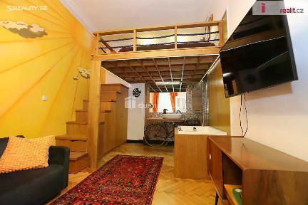 Pronájem bytu 1+1 32 m² Hálkova, Praha - Nové Město