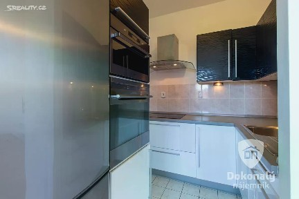 Pronájem bytu 2+kk 51 m² Lásenická, Praha - Kyje