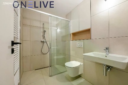 Pronájem bytu 1+kk 36 m² Krymská, Praha - Vršovice