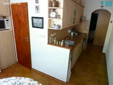 Velké Meziříčí, Žďár nad Sázavou, Bezděkov