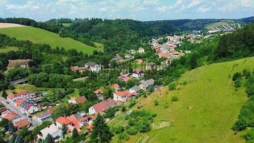 Prodej rodinného domu 170 m², pozemek 948 m²