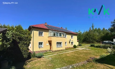 Prodej rodinného domu 270 m², pozemek 1550 m²