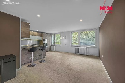 Prodej bytu 3+kk 71 m² Partyzánů, Pardubice - Polabiny