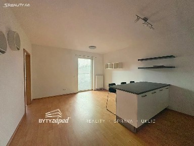 Pronájem bytu 2+kk 50 m² U Velkého rybníka, Plzeň - Bolevec