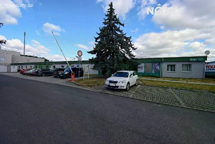 Pronájem výrobní haly, prostoru 1849 m²