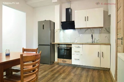 Pronájem bytu 2+1 57 m² Keplerova, Olomouc - Holice