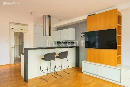 Prodej bytu 2+kk 74 m² Výhledová, Praha - Hlubočepy