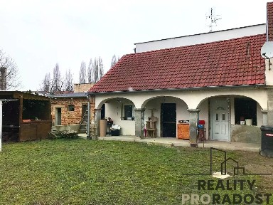 Prodej rodinného domu 200 m², pozemek 791 m²