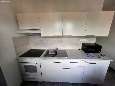 Pronájem bytu 2+1 56 m² Hodonín