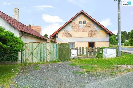 Pňov-Předhradí, Kolín, Předhradí, U Parku