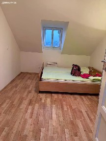 Pronájem bytu 2+1 60 m² Černická, Praha