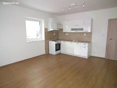 Pronájem bytu 2+kk 47 m² Hradecká, Hradec Králové - Třebeš