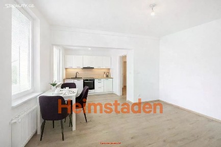 Pronájem bytu 1+kk 29 m² Závodní, Karviná - Nové Město