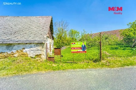 Prodej rodinného domu 80 m², pozemek 666 m²