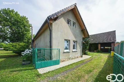 Prodej rodinného domu 114 m², pozemek 1685 m²