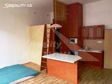 Pronájem bytu 1+kk 45 m² Kroměříž