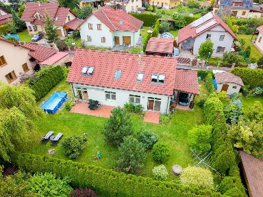 Prodej rodinného domu 158 m², pozemek 700 m²