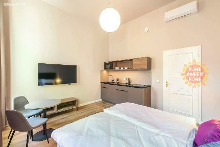 Pronájem bytu 1+kk 33 m² Krakovská, Praha - Nové Město