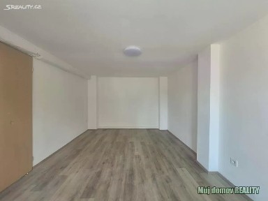 Pronájem bytu 2+1 45 m² Nad šejdrem, Praha - Libuš