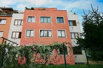 Prodej bytu 2+kk 47 m² Vosmíkových, Praha - Libeň