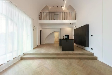 Pronájem bytu 3+1 113 m² Vrtbova, Praha - Nusle