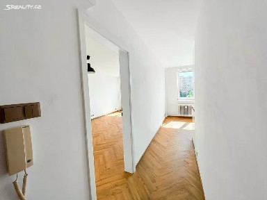 Pronájem bytu 2+1 59 m² Krhanická, Praha - Kamýk