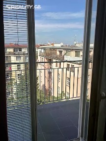 Pronájem bytu 3+kk 90 m² Vinohradská, Praha - Žižkov
