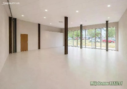 Pronájem obchodního prostoru 154 m² V olšinách, Praha - Strašnice
