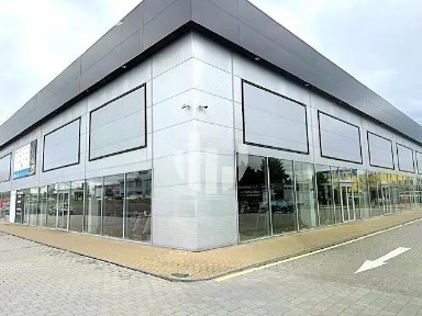 Pronájem obchodního prostoru 491 m²