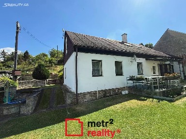 Prodej rodinného domu 145 m², pozemek 924 m²