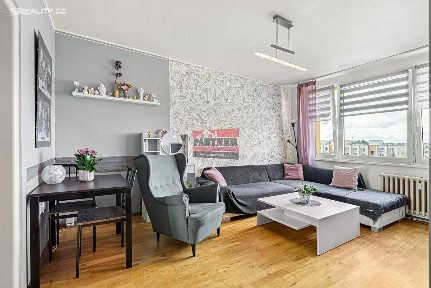 Prodej bytu 3+1 66 m² Pražského povstání, Tábor