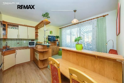 Prodej bytu 2+1 58 m² Dandova, Praha - Horní Počernice