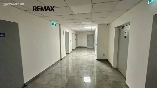 Pronájem kanceláře 100 m² Kupeckého, Praha - Háje