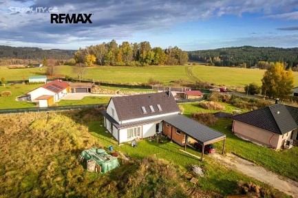 Prodej rodinného domu 160 m², pozemek 1035 m²