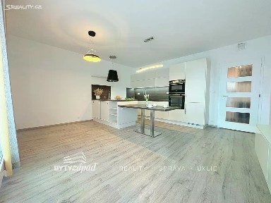 Pronájem bytu 3+kk 80 m² Kollárova, Plzeň - Jižní Předměstí