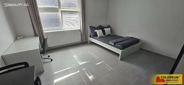 Pronájem bytu 1+kk 32 m² Brno - Brno-město
