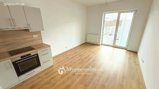 Pronájem bytu 2+kk 47 m² Vrbkova, Znojmo