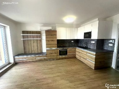 Pronájem bytu 2+kk 45 m² Dolní Novosadská, Olomouc - Nové Sady