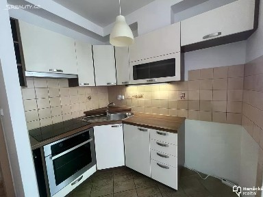 Pronájem bytu 2+kk 49 m²