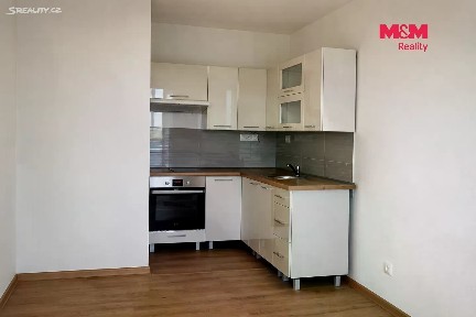 Pronájem bytu 2+kk 36 m² Dukelská, Uničov