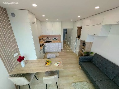 Prodej bytu 3+kk 52 m² Lábkova, Plzeň - Skvrňany