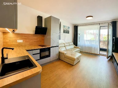 Prodej bytu 1+kk 32 m² Domalípova, Praha - Hloubětín