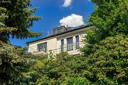 Prodej vily 400 m², pozemek 656 m²