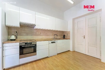 Pronájem bytu 3+1 127 m² Komenského, Poděbrady - Poděbrady III