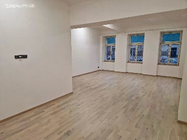 Pronájem bytu 2+kk 67 m² Branická, Praha - Braník