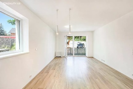 Prodej bytu 3+kk 73 m² Ve svahu, Doubravčice