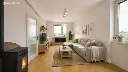 Prodej bytu 3+1 90 m² Na Potůčku, Sedlčany